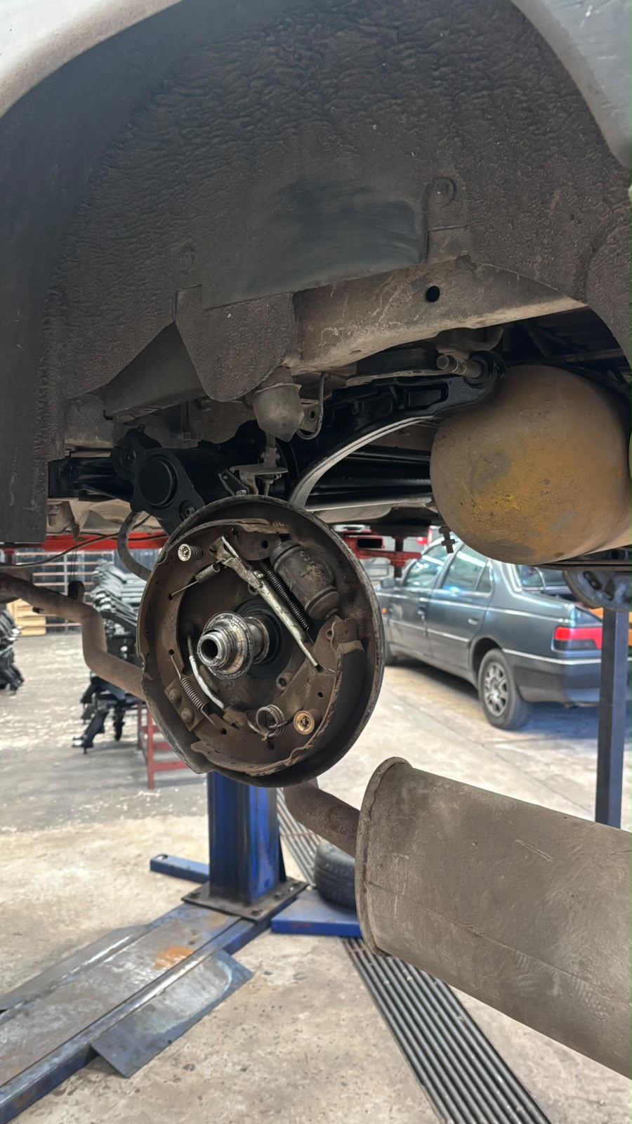 Freno trasero reparado TODO/REC